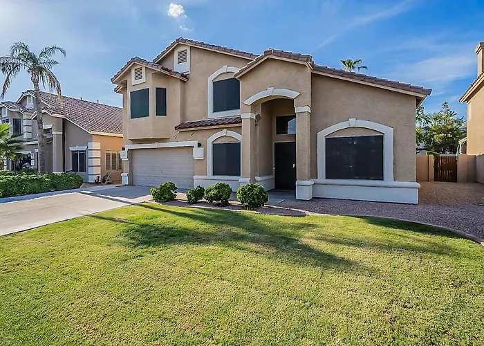 Holiday home Moore House - Close To Dwntwn With Yard Games